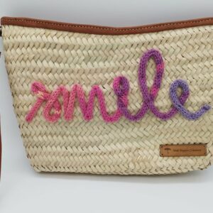 Créations personnalisées en tricotin pochette zippée smile